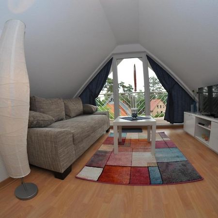 Ferienhaus Mueritzzauber / 1 Zimmer Dachgeschoss-Appartement Röbel エクステリア 写真